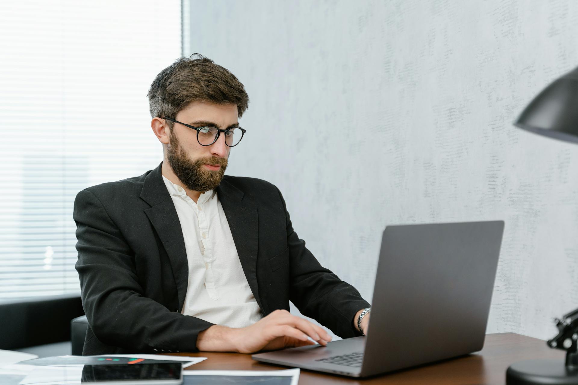 leadership de transformation, leadership IA, management data-driven, transformation digitale, conduite du changement, change management, genAI en entreprise, LLM, décision augmentée, data literacy, people analytics, KPI & OKR, gouvernance des données, IA responsable, agilité managériale, coaching de managers, e-learning, blended learning, bootcamp, webinar, présentiel, à distance, Qualiopi, CPF, RNCP, DRH, HRBP, Paris, Lyon, Marseille, Toulouse, Lille, Nantes, Strasbourg, Bordeaux, Montpellier, Rennes, ORSYS, Cegos, CNAM